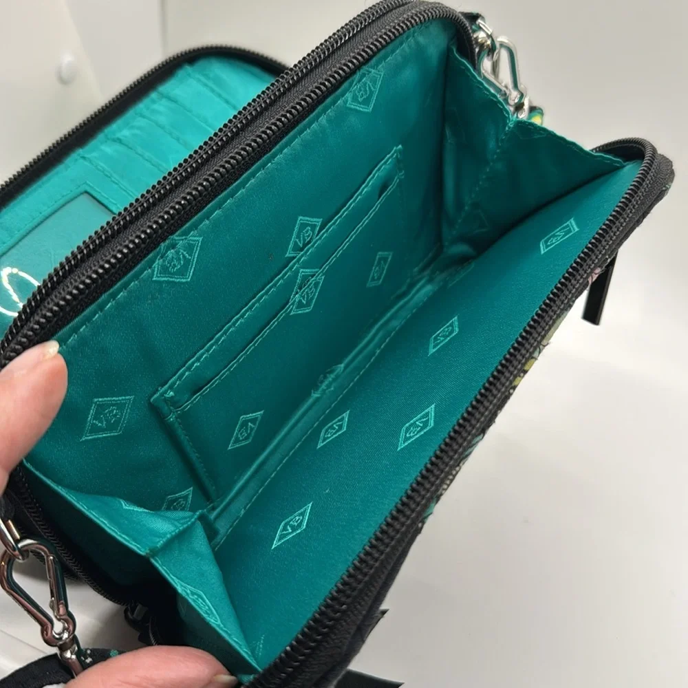 Vera Bradley all in one Floral Crossbody Bag/wallet-RFID